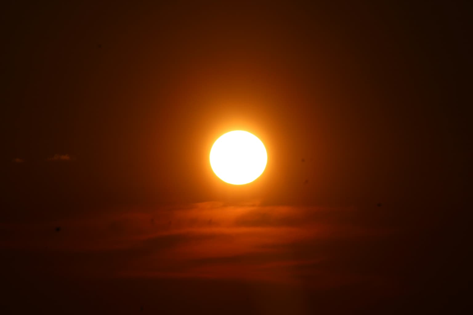 UV indeks bez panike: kako planirati dan na suncu u gradu, na moru i u planinama