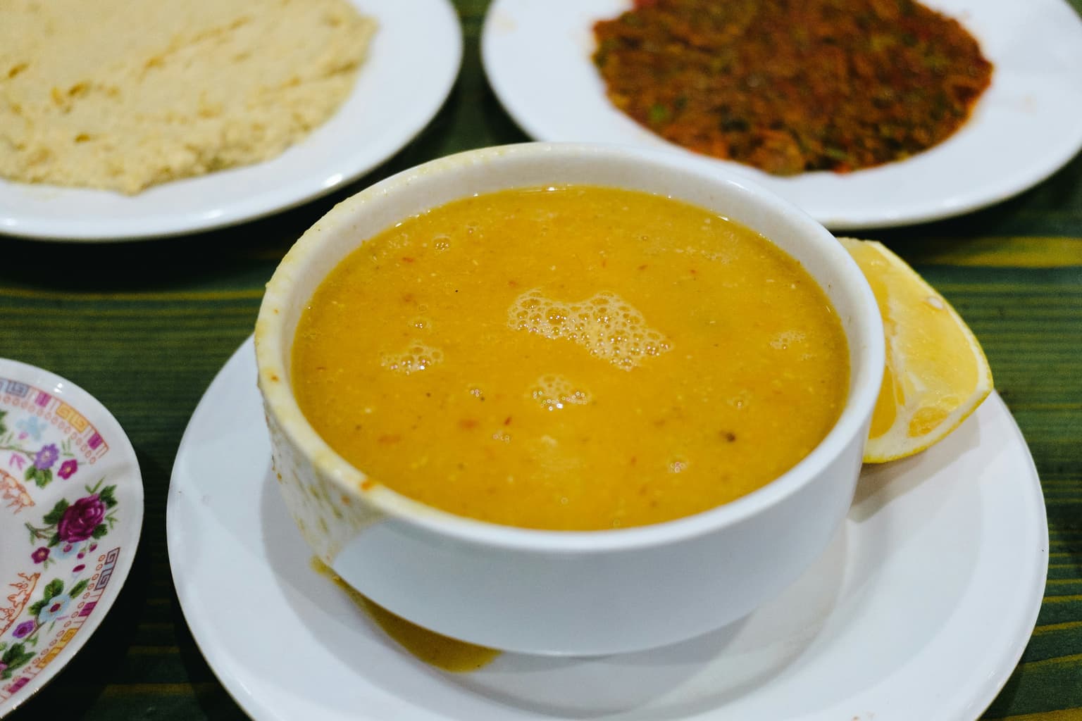 Prehrana kod proljeva: BRAT je mit — što stvarno pomaže