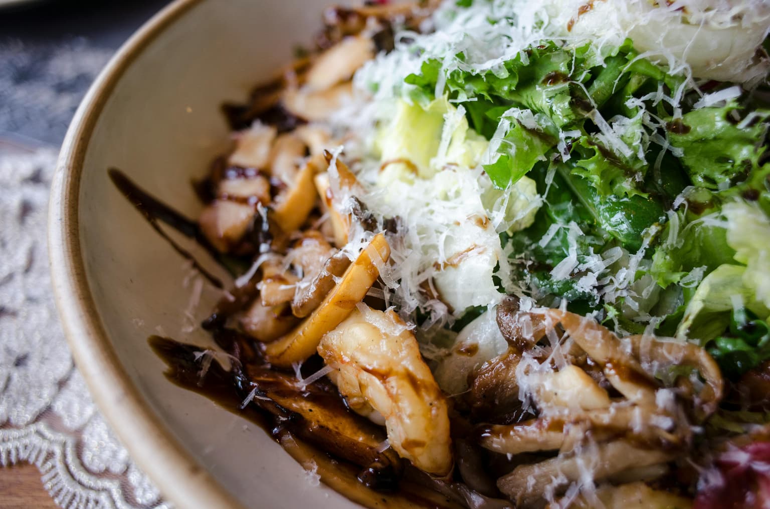 Mršavljenje bez gladovanja: 4 prehrambene poluge koje rade (bez brojanja svake kalorije)