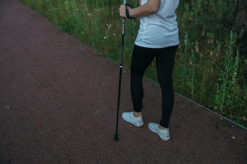 Hodanje pomaže oporavku od boli u križima